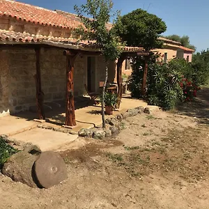  Bed & Breakfast Li Casacci Italia